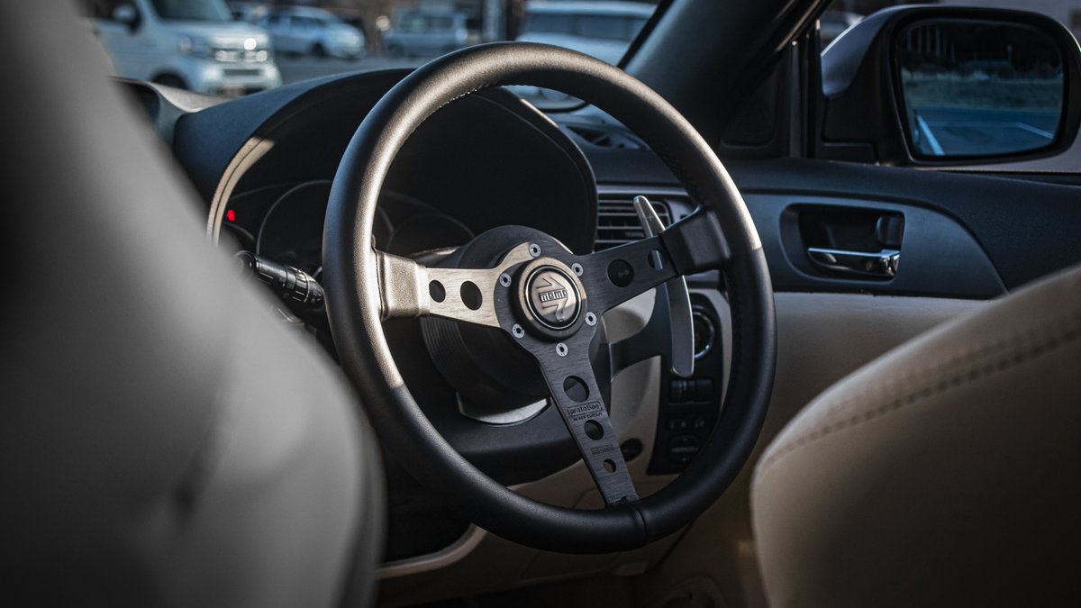 コマツ tweet media