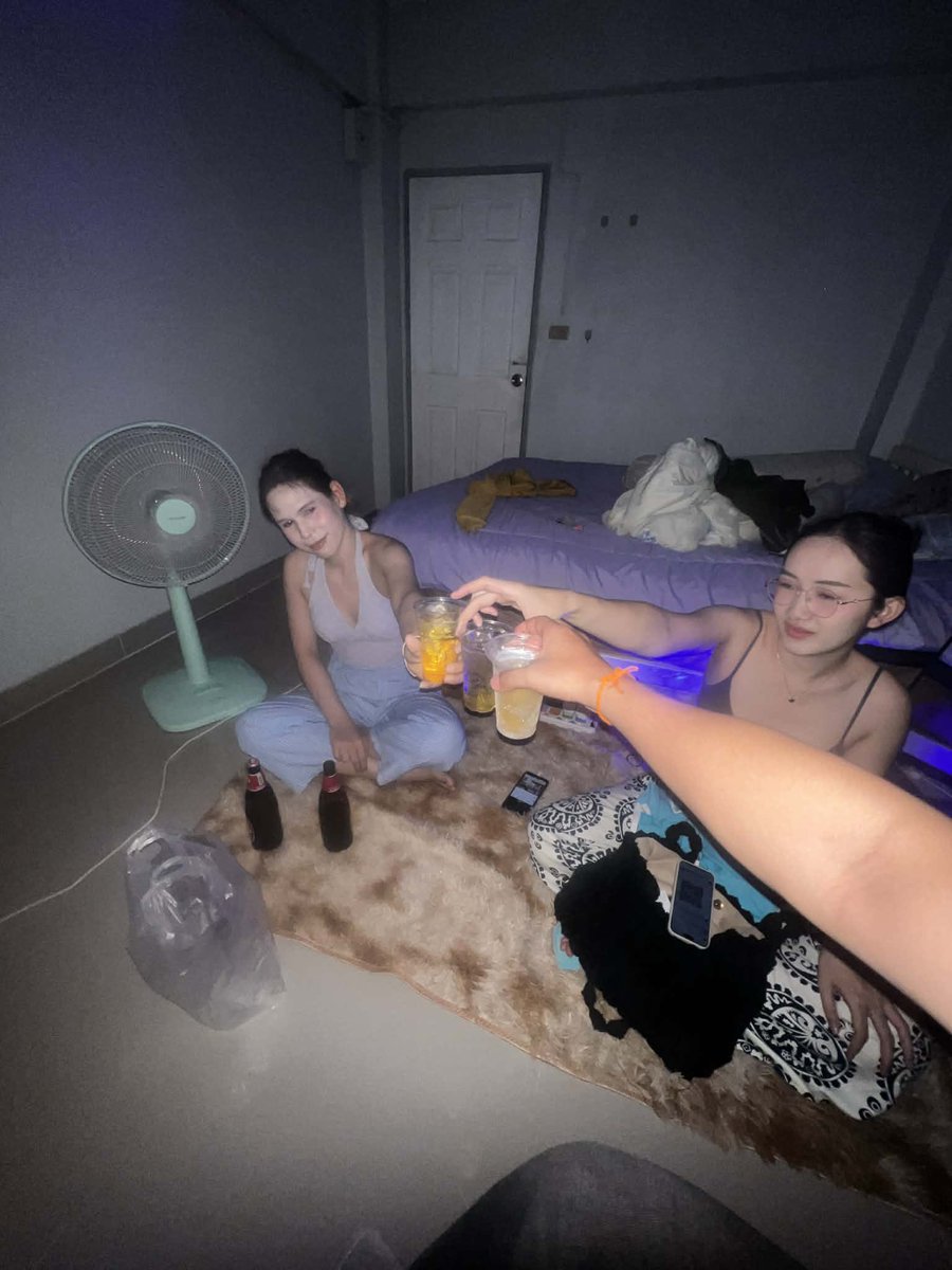 cherry1112_'s tweet photo. มาดื่มมาดริ้งด้วยกันป่ะ 🍻 @nekkinekki3 
#บางปู #แพรกษา #สมุทรปราการ https://t.co/FYvzZDaV6S