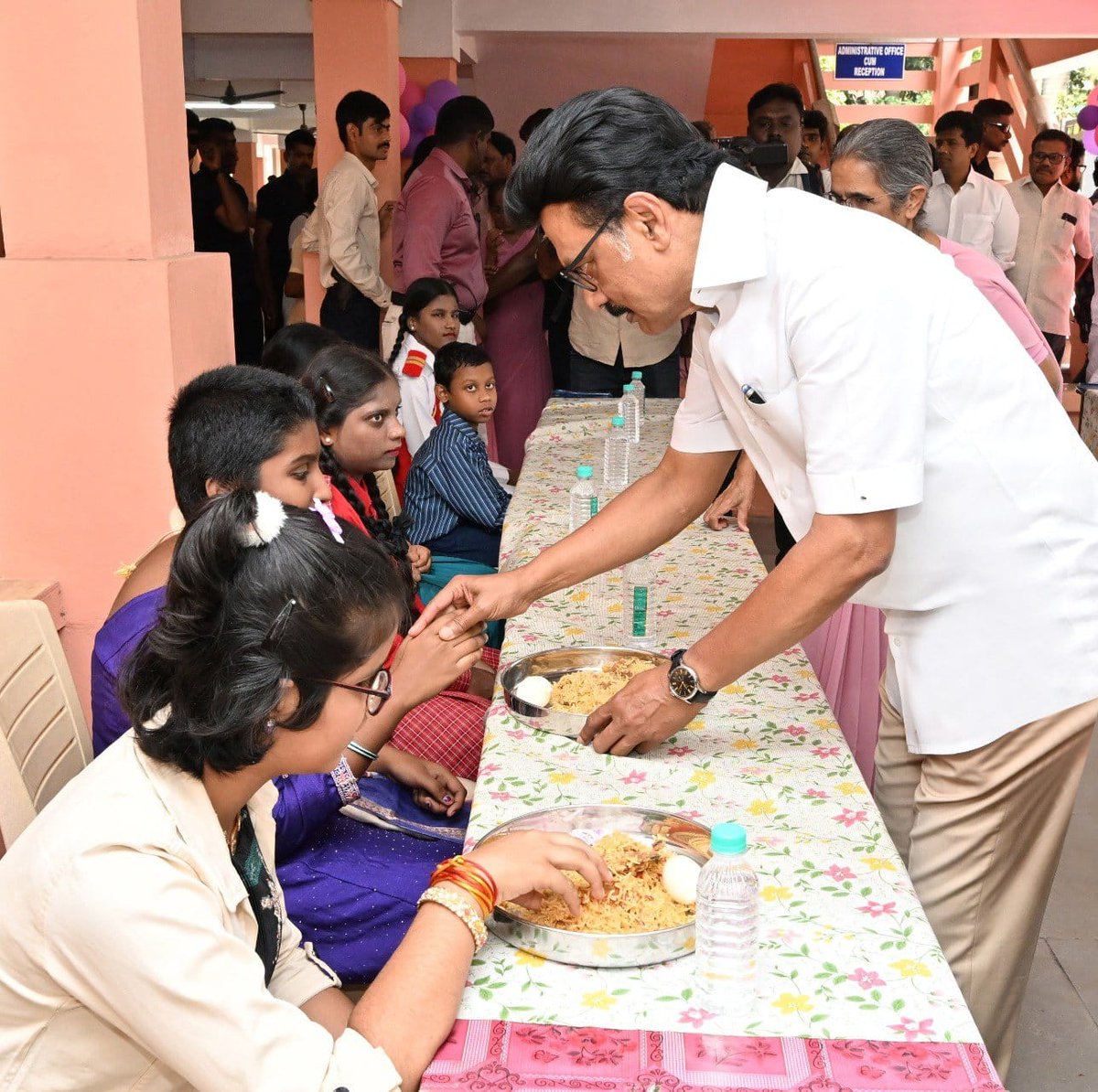 KumariABabu's tweet photo. From 1.14 lakh to 20 lakh+ beneficiaries in just 4 years. The CM Breakfast Scheme isn't just food; it’s the fuel for TN’s next generation of scientists and leaders.
#HBDMKStalin
#NurturingTheFuture https://t.co/iuzdLr5XC0