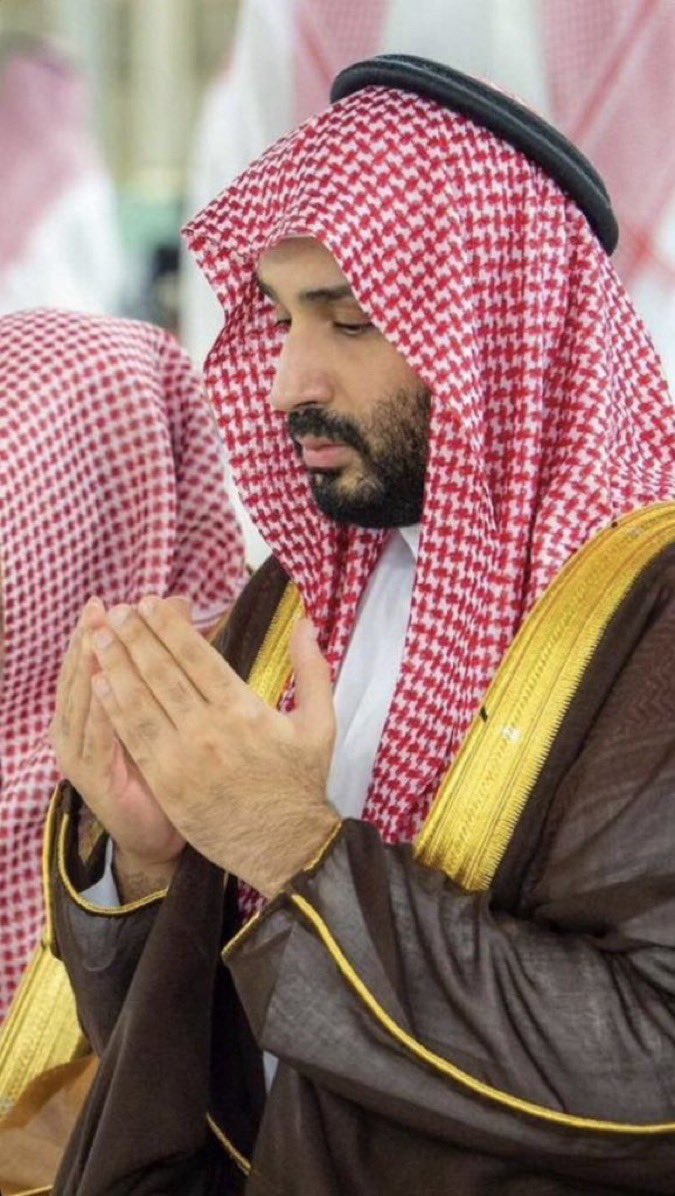طويق العز،، tweet media
