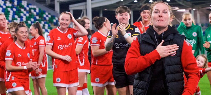 CvilleLadies's tweet photo. ๐ซก Marissa Callaghan will receive a presentation in recognition of her service to the club during half-time of this afternoon's men's first-team match against Linfield. ๐
๐ดโช๏ธ ๐ ๐ฅ๐ฒ๐ฑ๐ ๐น๐ฒ๐ด๐ฒ๐ป๐ฑ.
#YouReds ๐ดโ๏ธ https://t.co/55eDcrwtlP