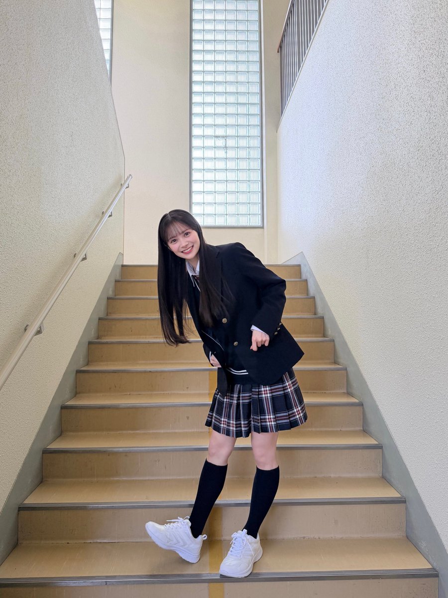 momoka_ito1206's tweet photo. チェックのスカート憧れだったな🏫 https://t.co/59ZPdjXyGR