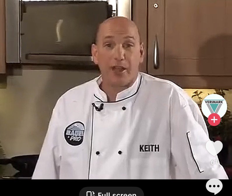 This bro made me wana buy pots when i was  13 years old 🤦‍♂️