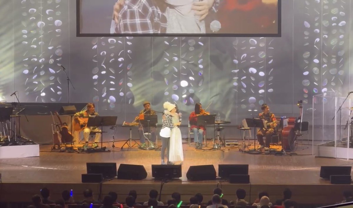 eri_lattice's tweet photo. ゆるキャン△音楽祭2026 ありがとうございました！
久々にゆるキャン△バンドの皆さんと演奏できて、亜咲花ちゃんとキミのねさんともコラボできてとても楽しかった！

#ゆるキャン音楽祭2026 https://t.co/QKg8jF4mUX