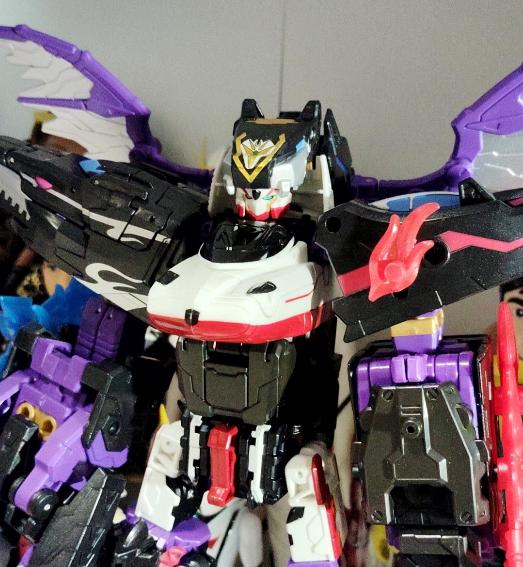 54Sela's tweet photo. カオスシンカリオン

かもめと合体！
かっちょいー!(⁠・⁠∀⁠・⁠)

シンカリオンに見えないや✨
ヘルメットにシール貼ったった☀️
#カオスシンカリオン　#ハーデスシンカリオン　#シンカリオン　#合体 https://t.co/8qAA9W2rlR