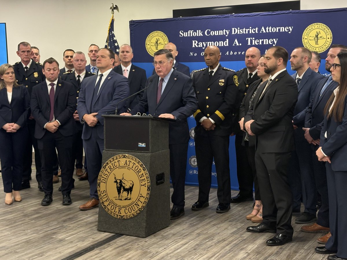 Suffolk County Police Department tweet media