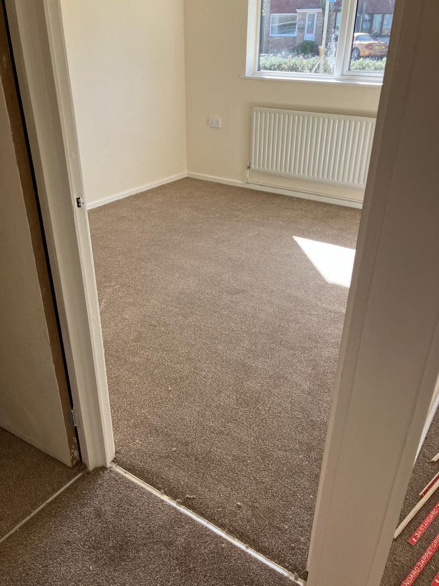 ⭐ WE HAVE A HUGE RANGE OF FLOORING OPTIONS TO SUIT ANY BUDGET.
Get in touch for your no-obligation quote today. See how much we can save you.

#expertise #experience #carpets #carpetfitting #freemeasuring #carpetsale #carpetshop #shoplocal #supportlocal #buythebest #interiors