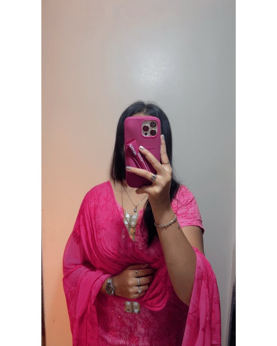 vrushaaaa_14's tweet image. 📍Vrundavan Villa, Vishrambhag, Sangli Woh Noor ki Irana hai 🧿 Aitbaar nahi ✨Ehtiyaat kijiye🪞 @amazondotin @apple @rhode #wadi #datta #krushna #panchaganga #varna