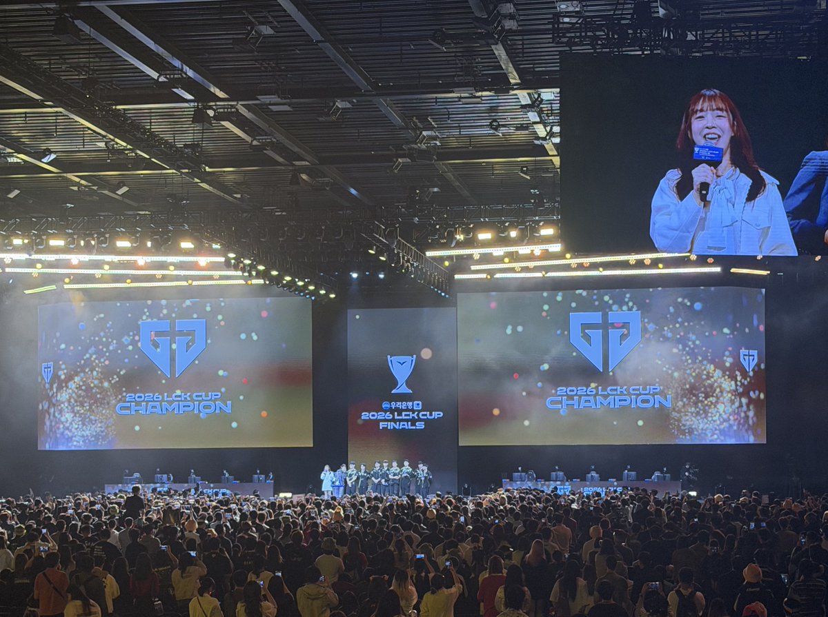 Wolf Schröder tweet media