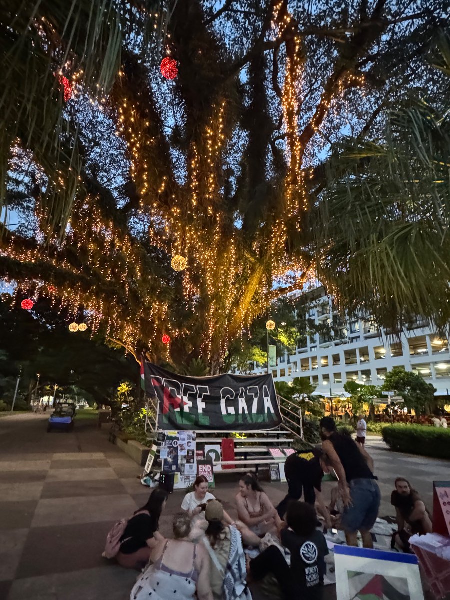 DavidAnthony15's tweet photo. Vigil for Palestine — Gimuy-Cairns. https://t.co/9vYbAWOIt3