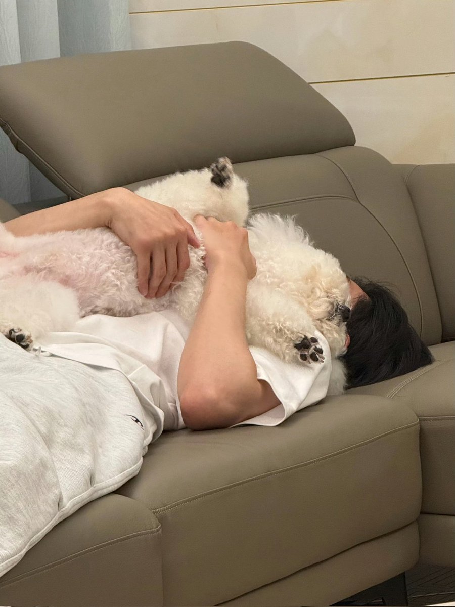 ถ่ายไปอวดพ่อพ่อเร็ว                   คร่อก