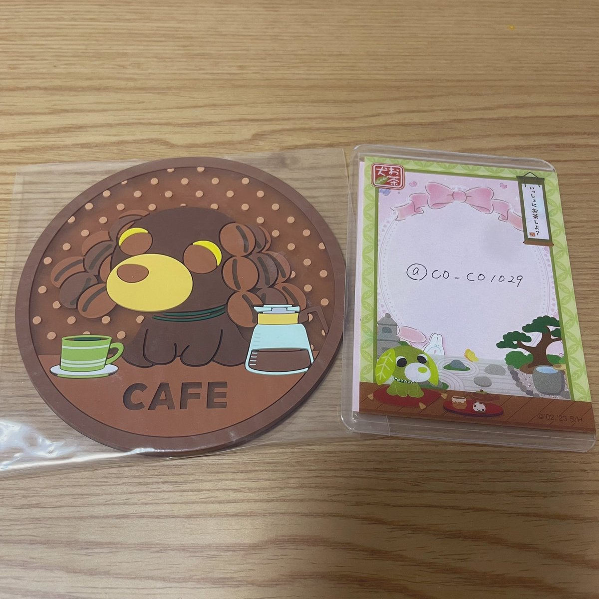 co_co1029's tweet photo. 【交換】お茶犬クリアラバーコースター

譲: カフェ

求: ハナ、リョク

郵送希望📮

検索からでもお気軽にお声掛け下さい🙏🏻

 #お茶犬 #お茶犬コースター #ガチャガチャ #カプセルトイ #交換希望 https://t.co/S1FVjNDBpb
