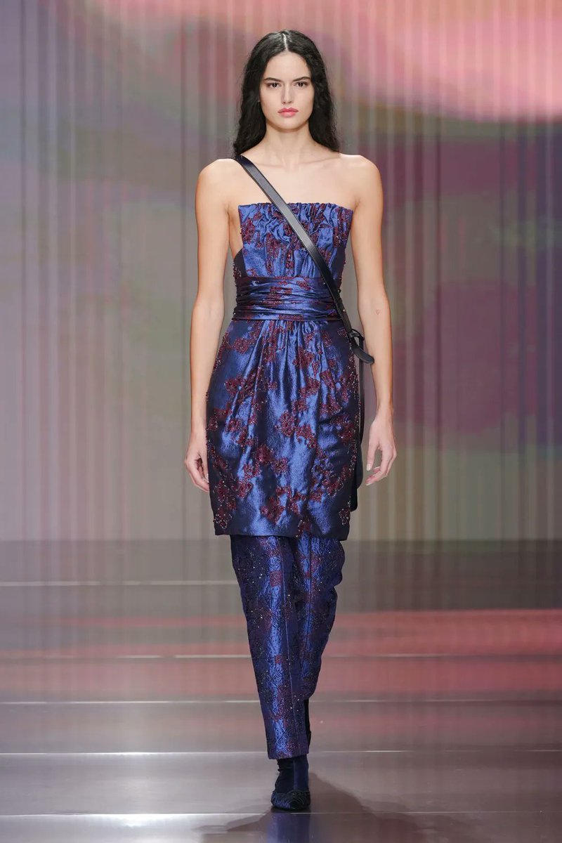 Miki_Trent's tweet photo. Giorgio Armani
Fall 2026
RTW https://t.co/92M6NG9YHJ
