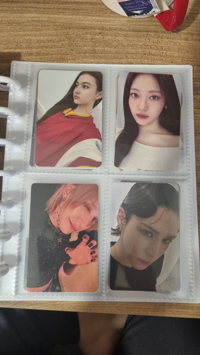 elyza 🐱 tweet media