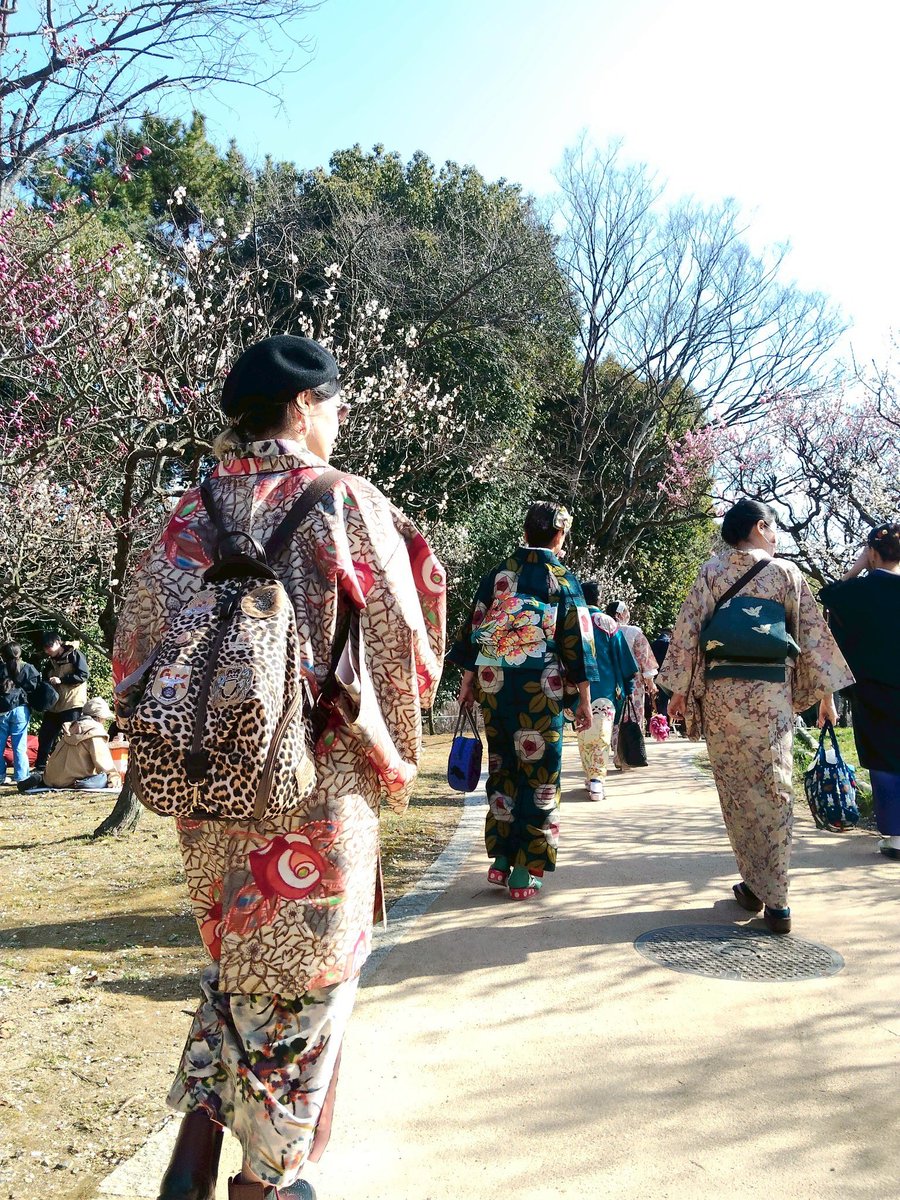 ぼたんゆり/りんご tweet media