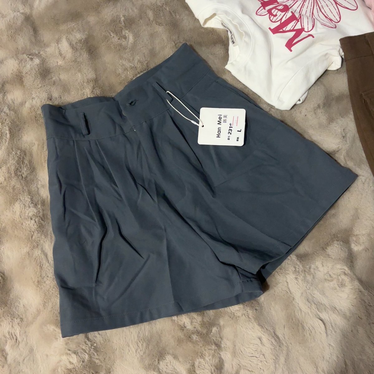 T234abc's tweet photo. 100baht free shipping size L (26-27) https://t.co/BM2nS4DVFZ
