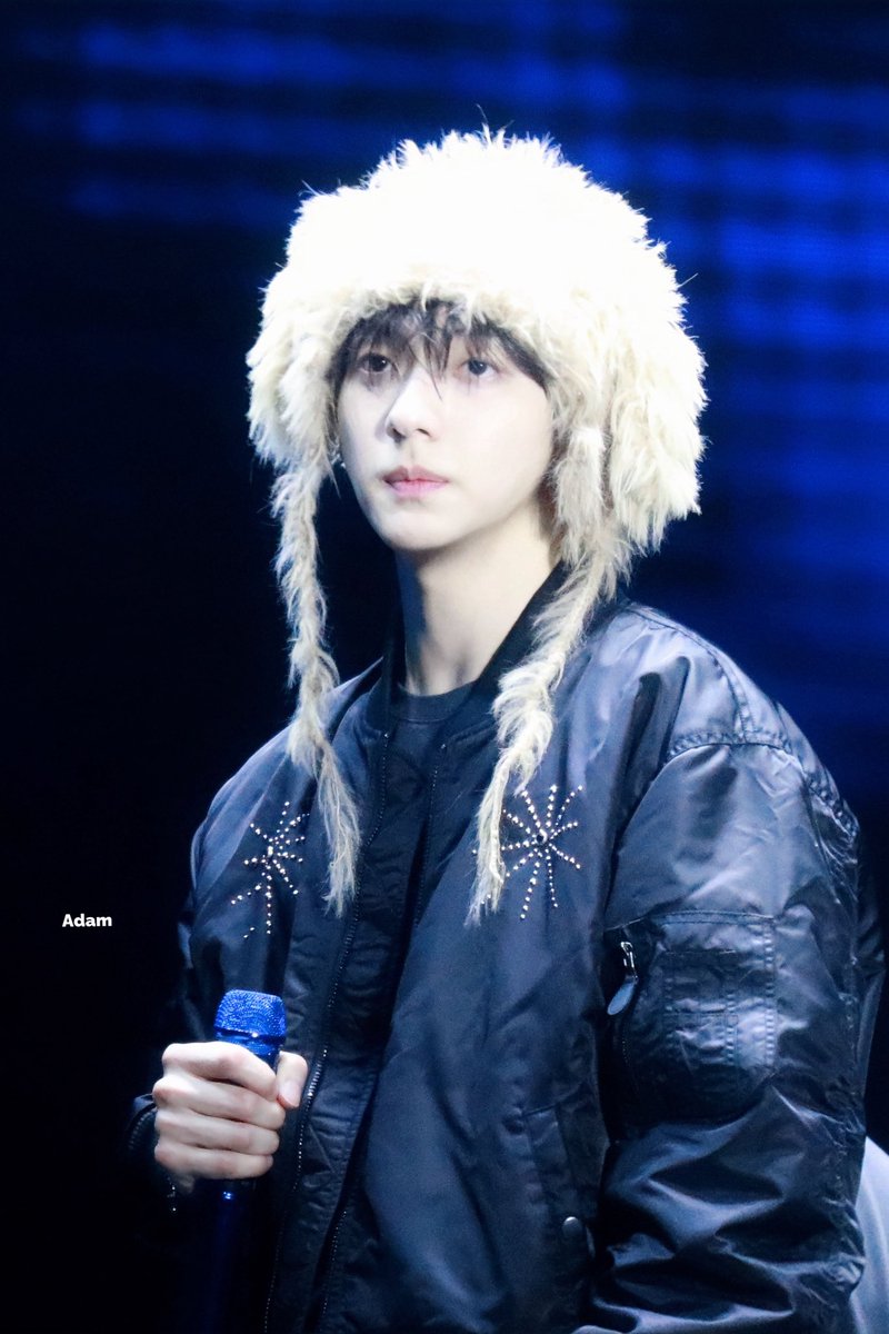 Adam_1205 tweet media