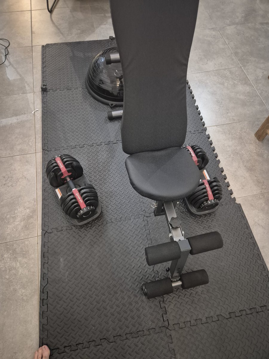 Roy Basch tweet media