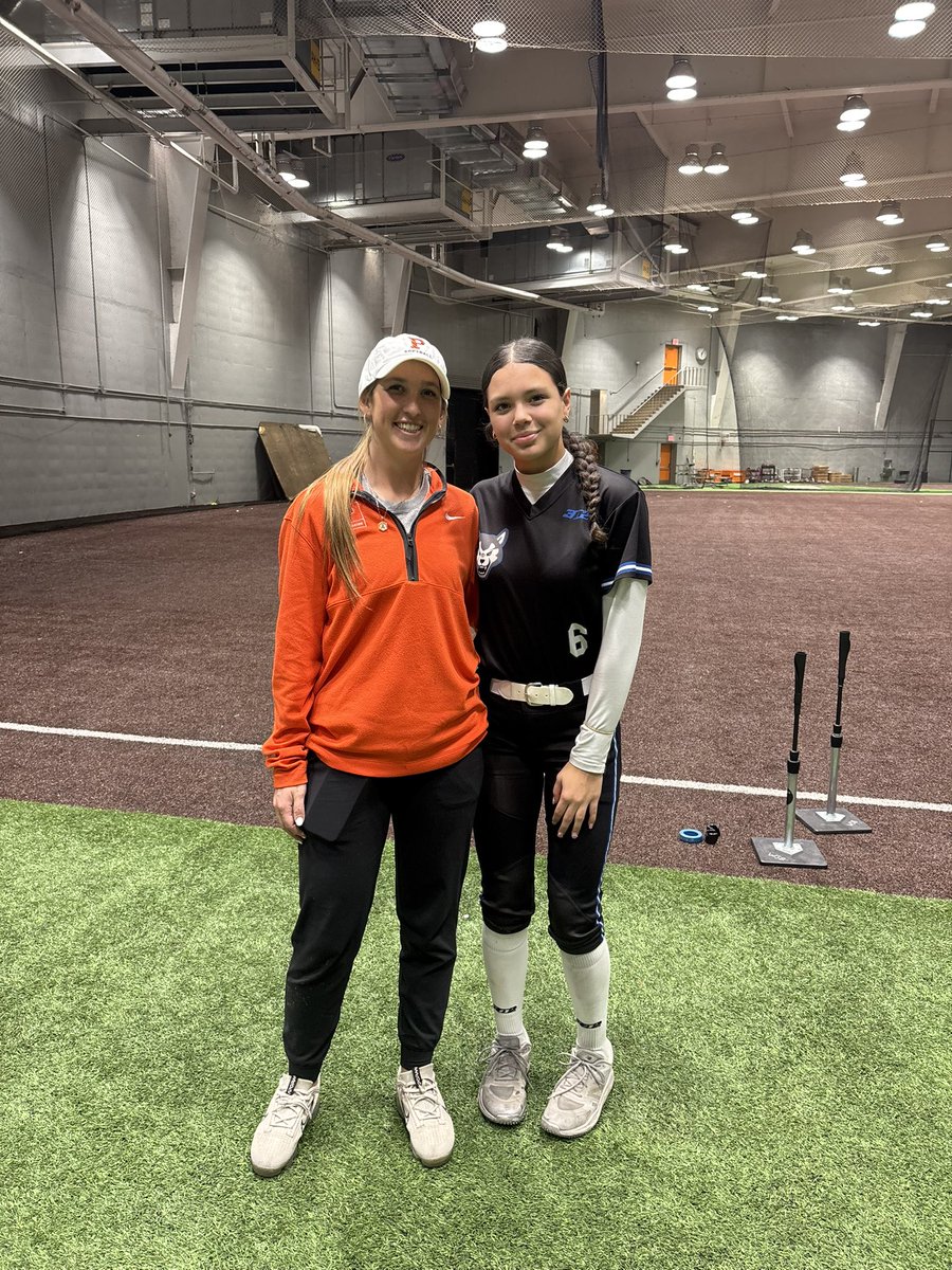 UreeStLouis's tweet image. Thank you to Princeton Softball for putting together an amazing hitting clinic. I’m very grateful for the chance to learn from the players and coach, and experience the requirements of such a high-level program. #co2028 #slapper #16u #softball #princeton #gdtbah @EStateHuskies