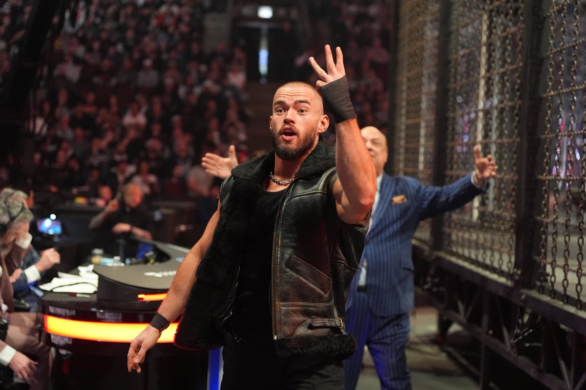 Austin Theory tweet media