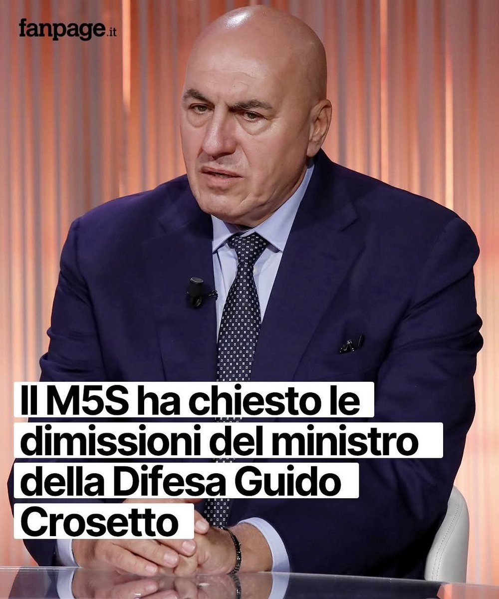 Sarebbe cosa buona e giusta chiedere le dimissioni a un ministro della difesa che non sa o non immagina che possa scoppiare una guerra di cui si parla da settimane
Se questo è quello più intelligente siamo fottuti