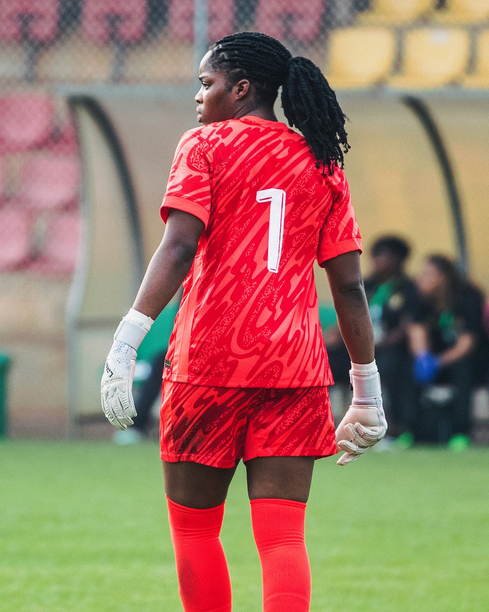 PompeyWomen's tweet photo. A debut on the international stage for the @NGSuper_Falcons! 🇳🇬

Congratulations, Comfort! 💙 https://t.co/GmlJpwN7oj