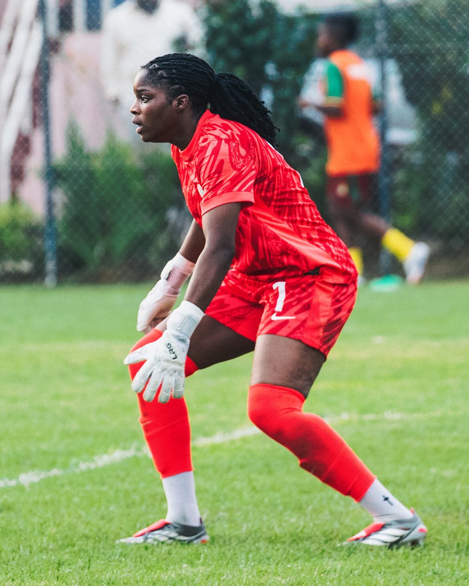 PompeyWomen's tweet photo. A debut on the international stage for the @NGSuper_Falcons! 🇳🇬

Congratulations, Comfort! 💙 https://t.co/GmlJpwN7oj