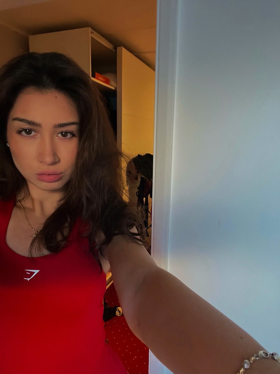 Simone Hanna tweet media