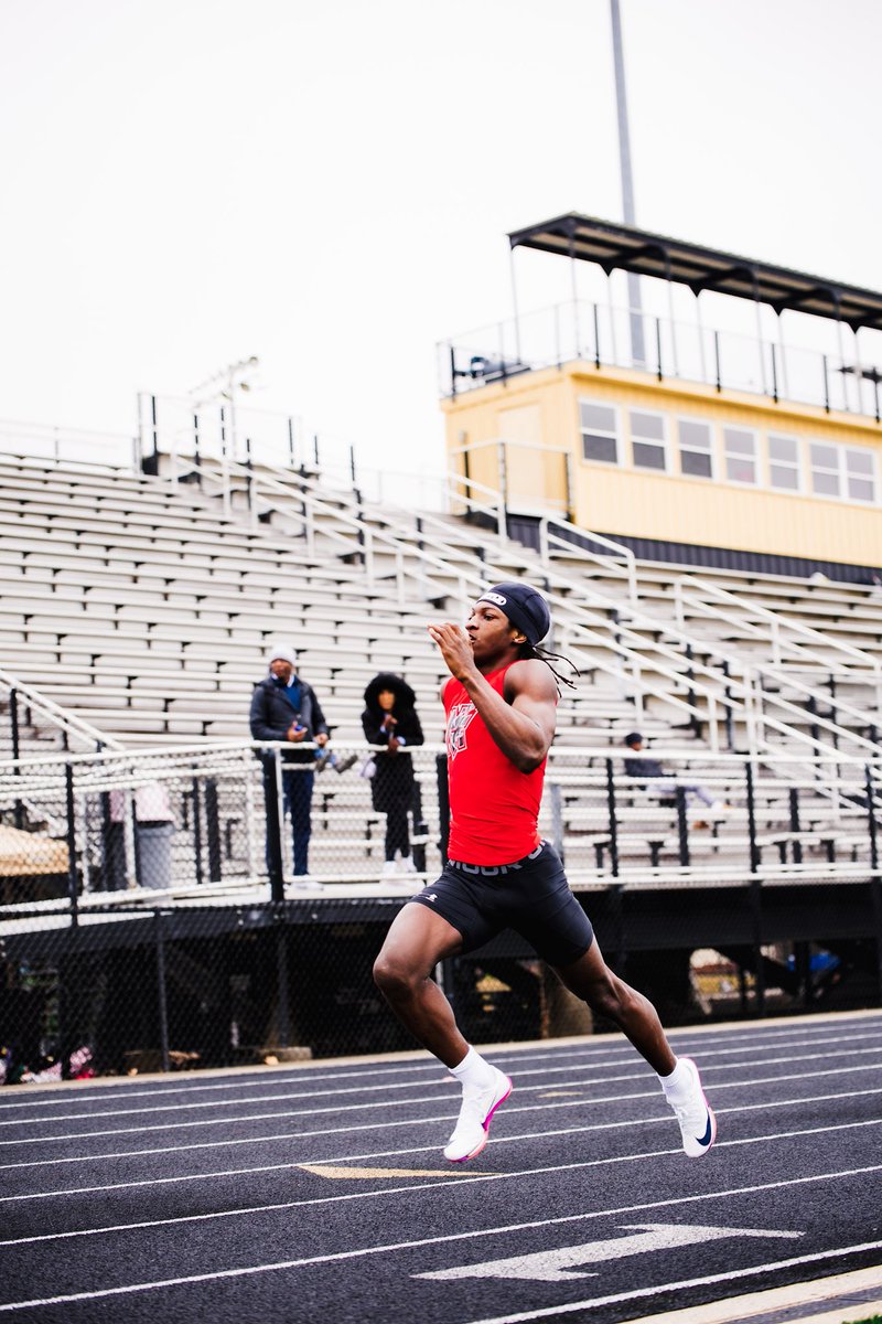 Logan Thames tweet media