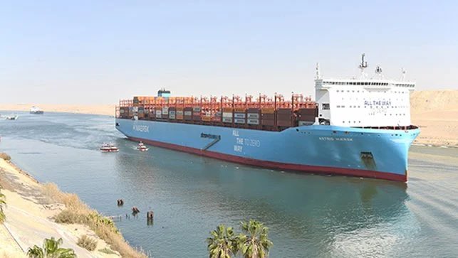 MartimeInsider's tweet photo. 🔵 Daily News: 

Maersk informed customers today, February 27, in an alert that it is retreating from its move back to the Suez – Red Sea corridor for two of its routes, including sailings for its Gemini Cooperation with Hapag. The company called it “temporary adjustments,” citing “unforeseen constraints,” but it is likely to have wider implications for the broader industry's return to routes through the Red Sea.
“We are currently experiencing unforeseen constraints arising from the wider operating environment?in the Red Sea region. After conversations with our security partners, it is clear that these constraints are making it challenging to avoid delays in regard to passage through the area. Therefore, we have made the decision to reroute some of our upcoming sailings on the ME11 and MECL services from Trans Suez to Cape of Good Hope,” the company advised customers. 
The announcement reflects changes for the next three sailings each eastbound and westbound for the company’s independent route (MECL) that connects Saudi Arabia and the Middle East to the U.S. East Coast. It lists sailing through mid-March as diverting to the Cape of Good Hope and rounding Africa while saying it continues to prioritize the Trans-Suez route as it is the fastest, most sustainable, and most efficient for customers.
Possibly more significant for the industry, the next three westbound sailings and four eastbound sailings of Maersk vessels on a Gemini Cooperation route are also diverting back to the Cape of Good Hope. This service (ME11) connects India and the Middle East to the Mediterranean.
Maersk says it is sharing the changes for the next three weeks so that customers can adjust their supply chains. Customers will be receiving updated transport plans shortly, it advises.
The change comes just over two weeks after the first Maersk vessel completed the first eastbound route transit through the Suez – Red Sea corridor for the return of the ME11 route. Masesk had tested the Suez Canal and Red Sea with its first sailings in January.
The company emphasized that the return of both the Gemini service and its independently operated routes depended on security in the region and that the transits would “be secured by naval assistance.” It further said the service would “remain dependent on the ongoing stability in the Red Sea area and the absence of any escalation in conflicts in the region.”
Earlier this week, the European Council confirmed that it was extending its protection mission, Operation Aspides, for another year to the end of February 2027, however, with a slightly lower budget. Ships can request Aspides assistance, but the operation only has three warships available to provide escorts through the region. In the past, CMA CGM has cited the delays it experienced waiting for available assistance for its sailings.
The Suez Canal Authority was anxious to encourage the resumption of the routes to highlight the stability in the region. While the Houthis have issued some regional threats, they have not attacked a merchant ship since last September. However, the U.S. has been building up its naval presence in the Middle East and has threatened action against Iran, which has raised regional tensions.

Follow @MaritimeInsider for verified maritime updates.

Join our WhatsApp channel for more updates:
https://t.co/P84F1J4riM 

Join our X account : 
https://t.co/3lm2KANJqn 

Join our FB page : 
https://t.co/66SKPp3Vdw
