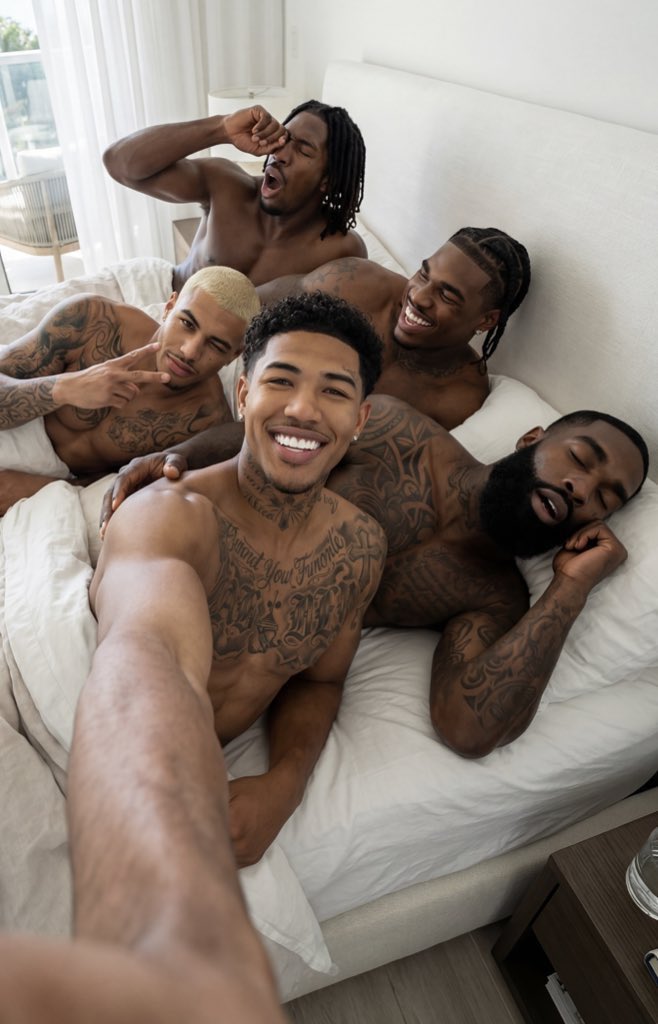 Misfitzworld's tweet photo. Good morning from your favorite boys on the internet! ❤️ #MisfitBoyz https://t.co/QHSqtKwL2y