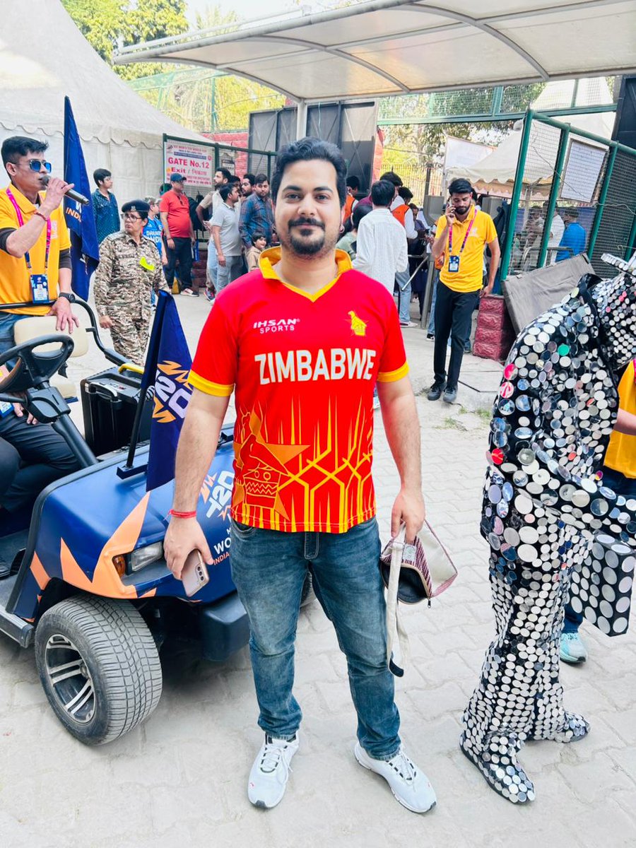 ~ U D I T ~ tweet media