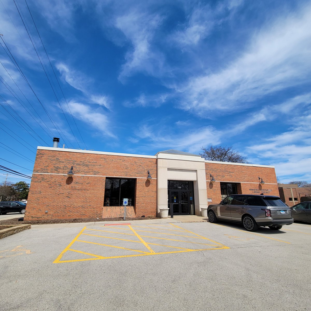 Winnetka-Northfield Public Library District tweet media