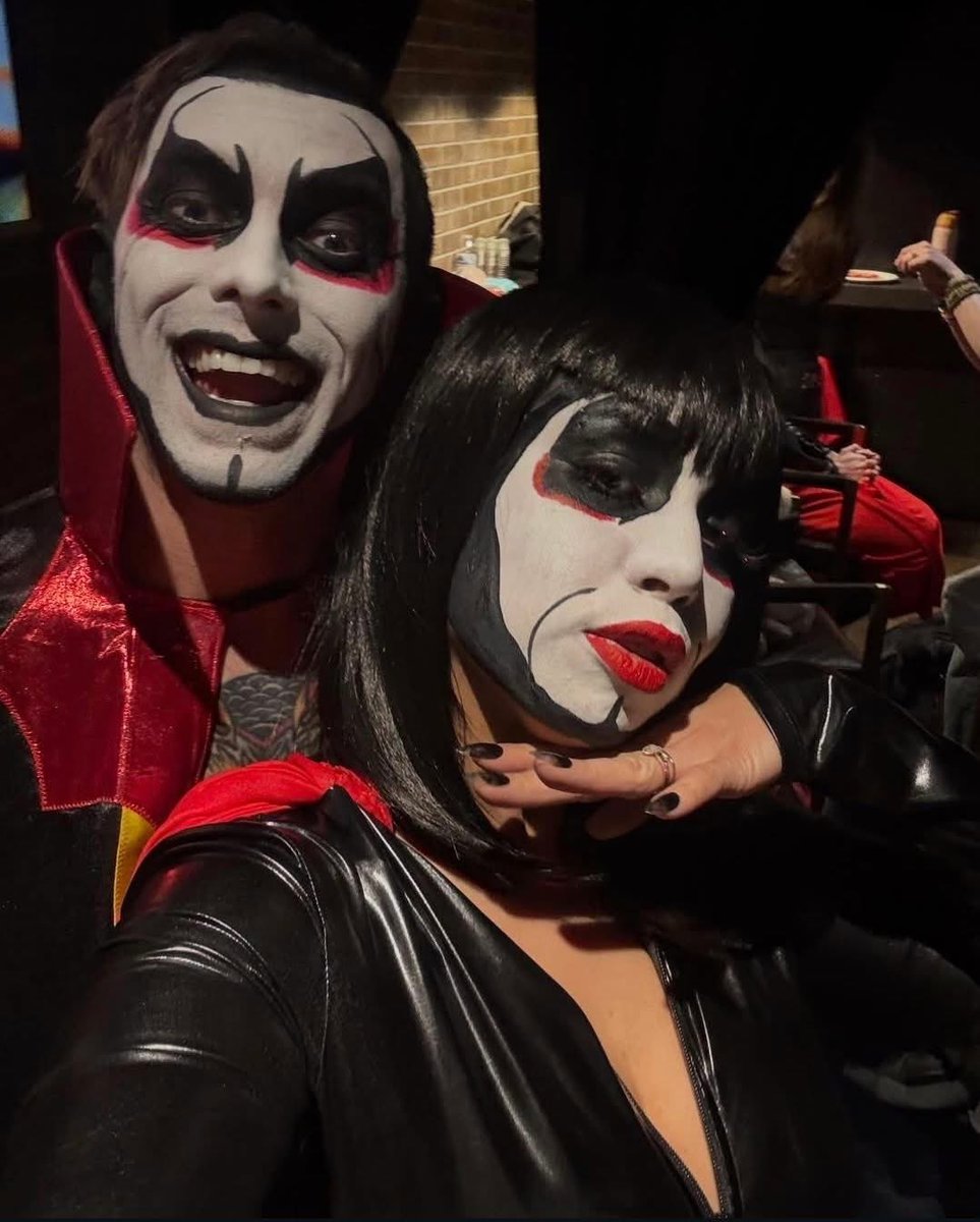Lucha Libre Online tweet media