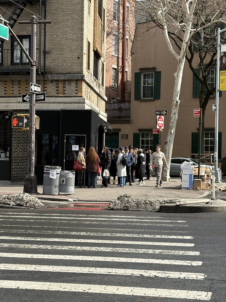 It ain’t a Sunday morning in New York without a lot of people lined up to eat some bullshit