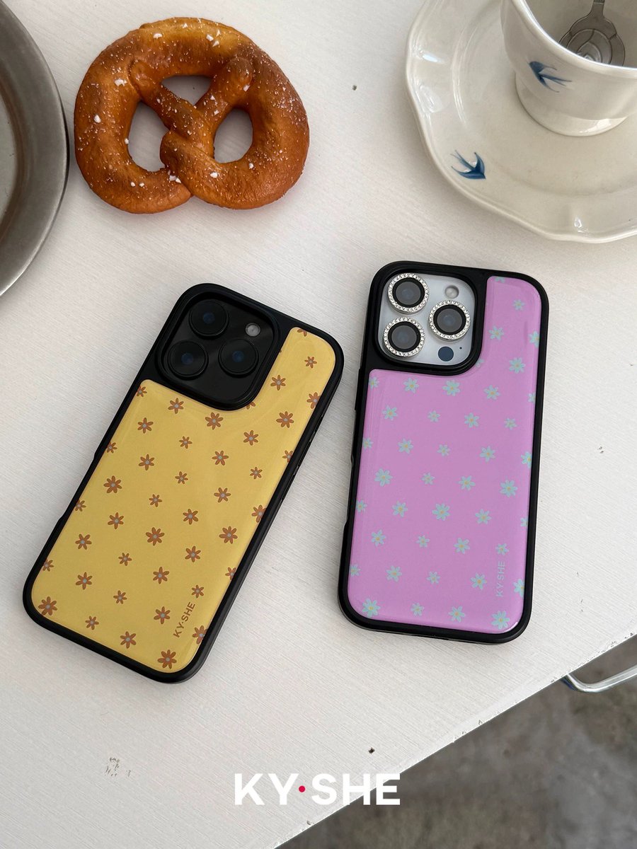 NeitherNor_pre's tweet photo. เปิดพรีเคส KY SHE โปรลด 10% ✨
รุ่น: iphone 17 - iphone 17 pro max📱
สี: yellow, blue, pink 
ราคา: 390 THB only ✨ 

รอของ 1-3 weeks~~

#เคสไอโฟน17 #พรีออเดอร์จีน #แบรนด์จีน #เคสไอโฟน #kyshe https://t.co/JoNRguzfiQ