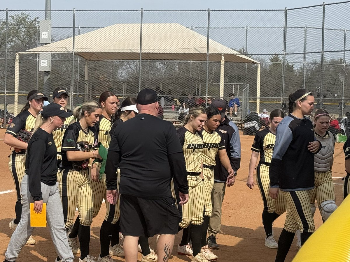 EpicNational18's tweet image. We’re baaaack and all fired up! 🔥🔥 Let’s work! #DES