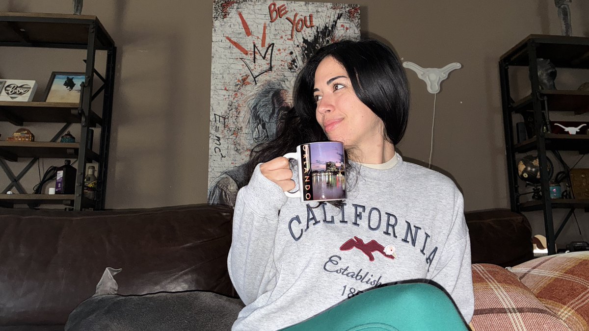 Karina Caro tweet media