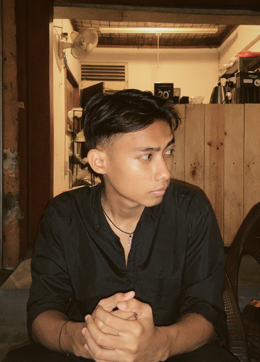 favouritemu's tweet photo. bukber ceritanya https://t.co/kHthzkpDkx