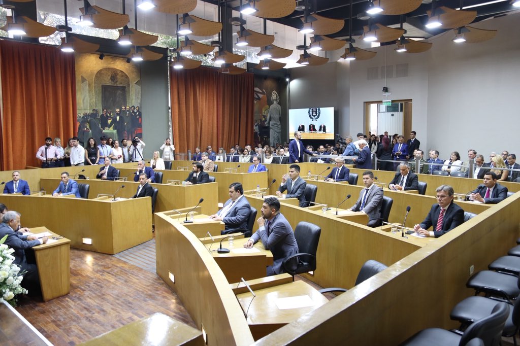 Dejamos inaugurado un nuevo período de trabajo en el Concejo Deliberante.

Un nuevo año de desafíos, proyectos
 y decisiones pensando en cada vecino.