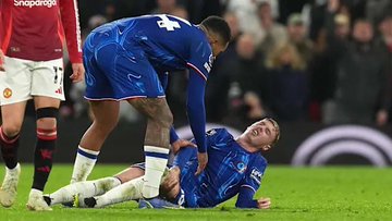its_zeexhan's tweet photo. Really Injured??
Or
Fake reaction??
#ARSvCHE https://t.co/rb4QEcBkfi