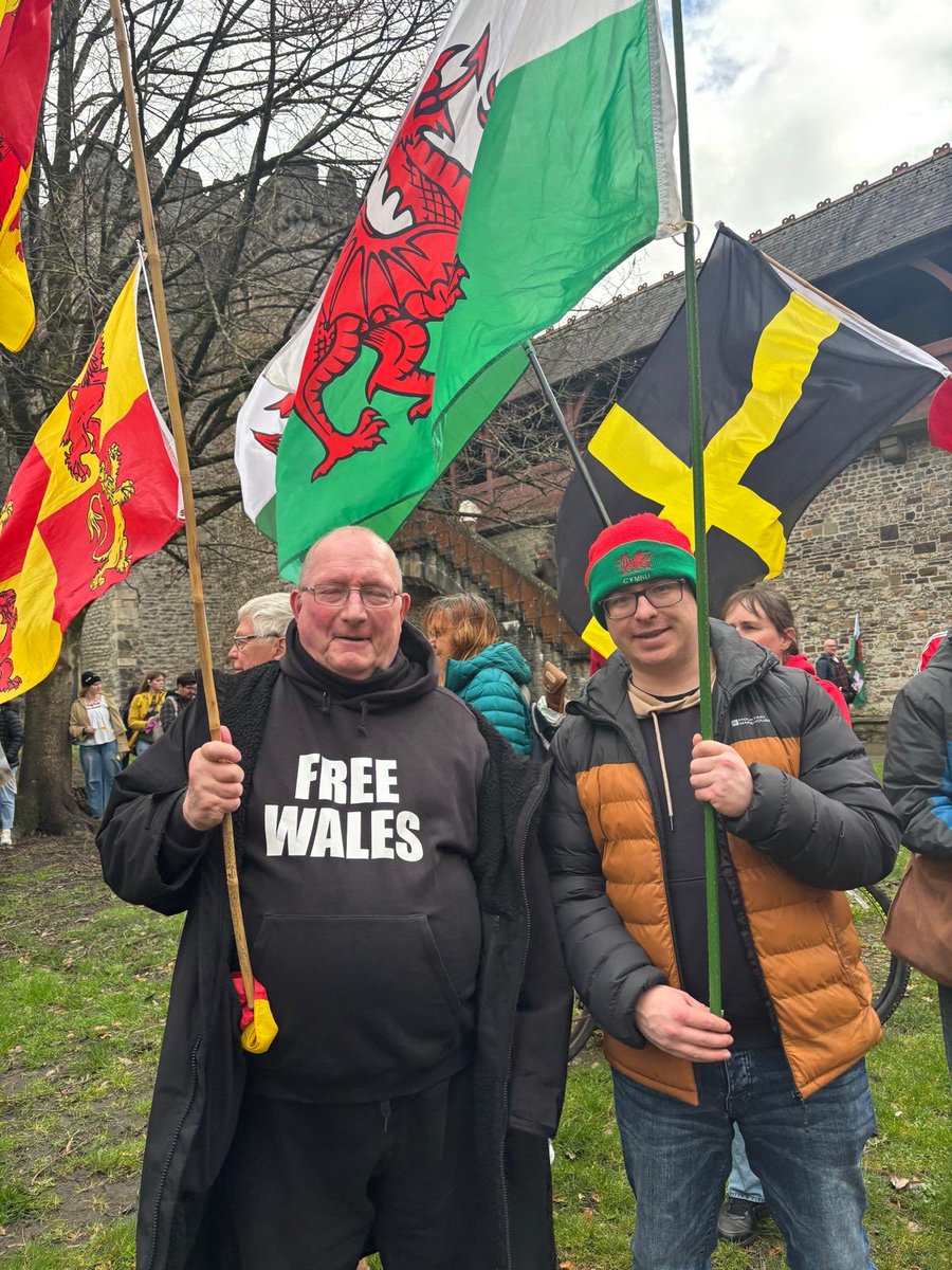 Keith Parry tweet media