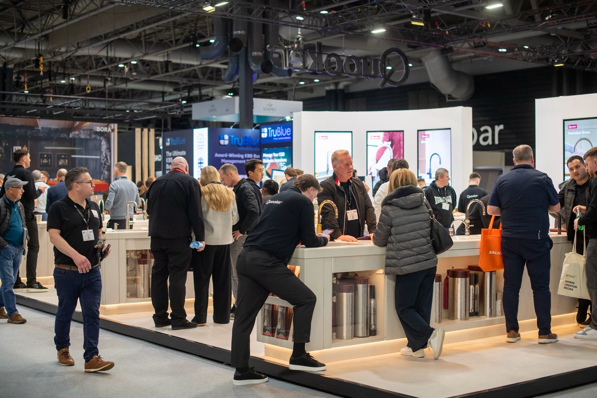kbb_birmingham's tweet photo. 💙 Thank you for an inspiring Day 1, packed with plenty of trends, innovations and connections! See you tomorrow at 9:30 AM for more!  https://t.co/wSD0uEuPli

#kbbBirmingham #kbbTurns40 https://t.co/RL0D1RQd9i