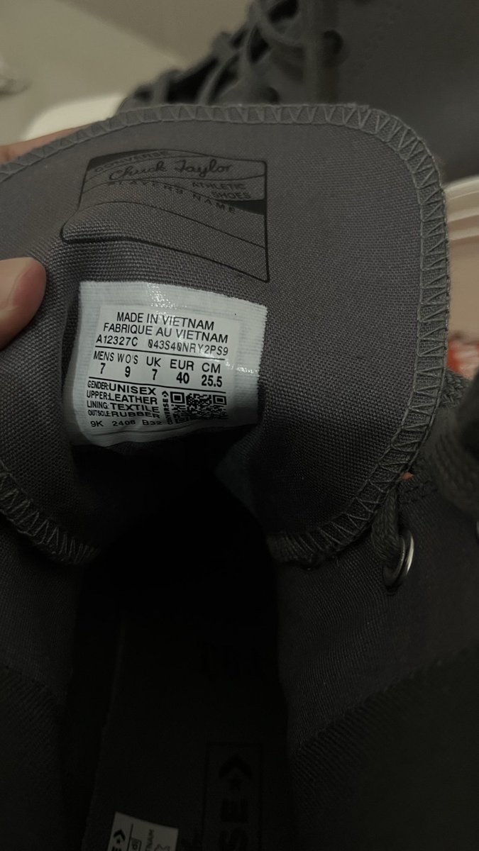 pdalya's tweet photo. FOR SALE – ORIGINAL 🤍

#Converse Chuck 70 De Luxe #HighHeel #Grey, #Size40
#Neverbeenused 
Beli di Sports Station 23 Paskal Bandung
Made in Vietnam
Harga beli 1,2 jt
Di ASOS masih 1,9 jt
Di Zalora (bahan biasa) 1,5 jt

Reply/DM ya kalau minat 💌
#ConverseHills #SneakersHighHills https://t.co/eTBlQHovqq