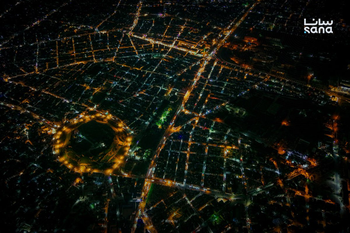 QalaatAlMudiq's tweet image. #Syria: colorful #Homs tonight.