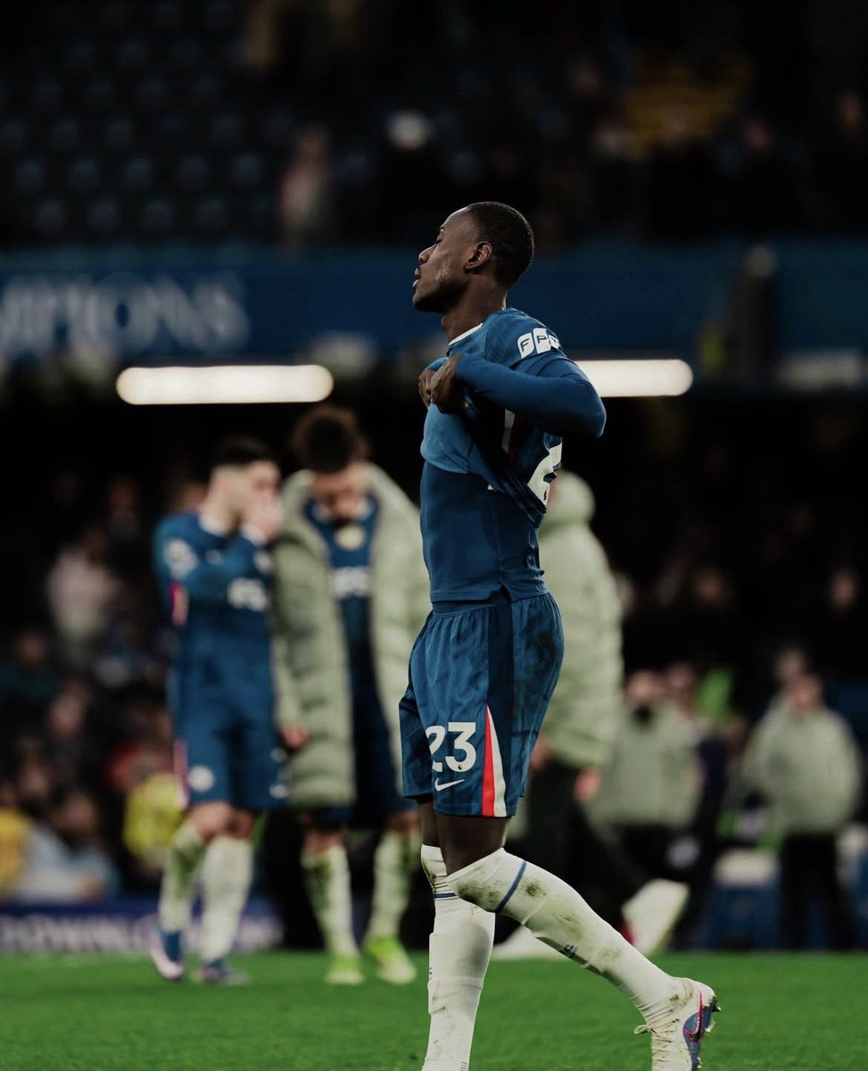 Trevor Chalobah is the best Chelsea’s  CB this season…. 

Look at that 1v1 against Viktor Gyokeres

He is so underrated!!!  #CHALOBAh