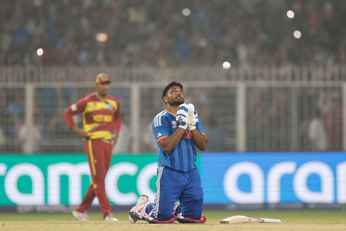 MYINDIA9587's tweet photo. Cometh the hour, cometh Sanju Samson! 🫡

9⃣7⃣*(50) - A knock for the ages to take #TeamIndia into the semi-finals 👏

#T20WorldCup | #MenInBlue | #INDvWI | Sanju Samson https://t.co/LwAzBu6Tcf