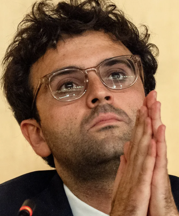 Coin Bureau tweet media