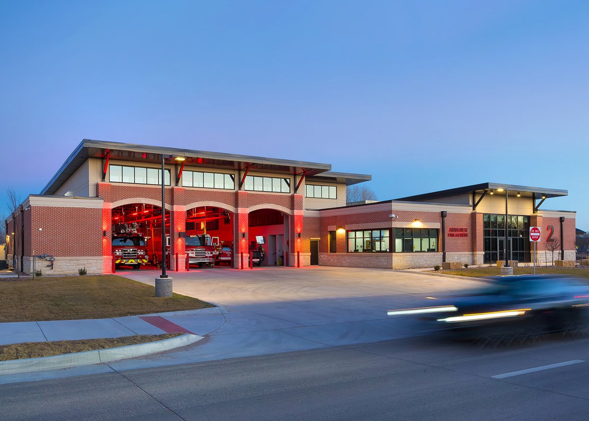 FirehouseNews's tweet photo. 📍Andover, KS, Fire-Rescue Station 2
🎖️ Combination Bronze Award - #FirehouseMagazine #StationDesignAwards
▶️ New headquarters
▶️ Storm shelter
▶️ Training program space
#StationsSunday #Firefighter #FireStation #InQuarters
https://t.co/8GD5nyjqfg https://t.co/VuF9d8WH3Z