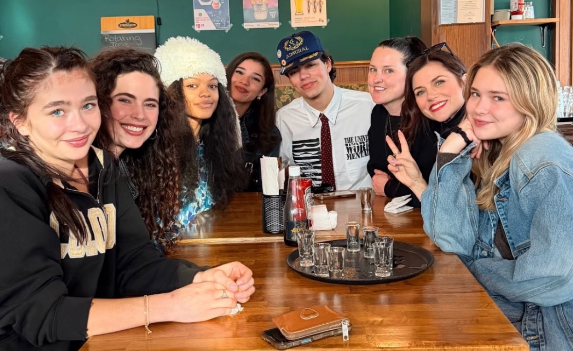 DCHQ 🪄 tweet media